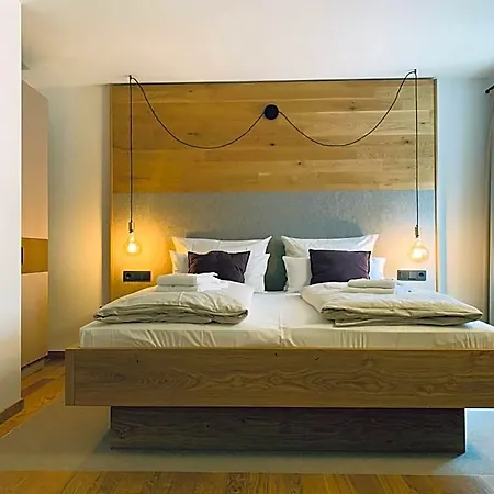 Stadthotel Kachelofen Neuburg an der Kammel