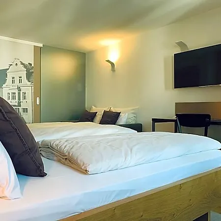 酒店 Stadthotel Kachelofen 3*