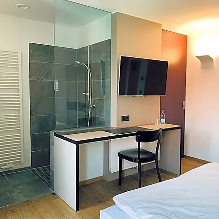 酒店 Stadthotel Kachelofen Neuburg an der Kammel
