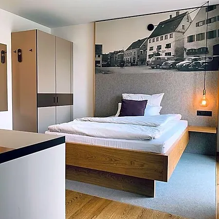 Stadthotel Kachelofen Otel